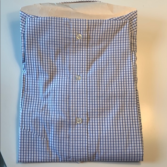 European Dress Shirt with French cuff - Picture 4 of 4